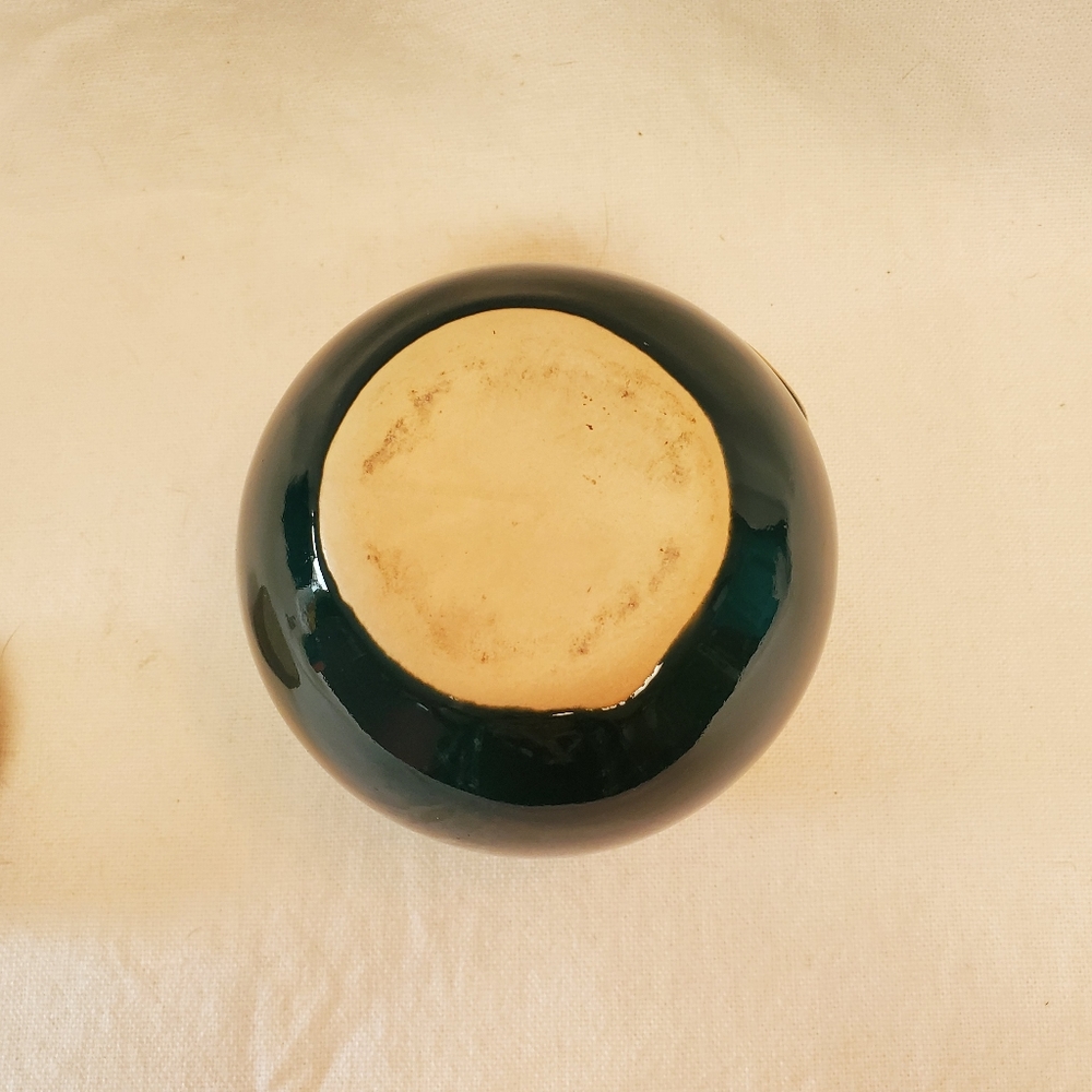 Ashes of Old Lovers Ceramic Jar - Picture 4 of 6